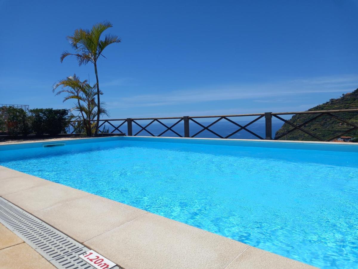 Villa Tropical Garden à Arco da Calheta  Extérieur photo